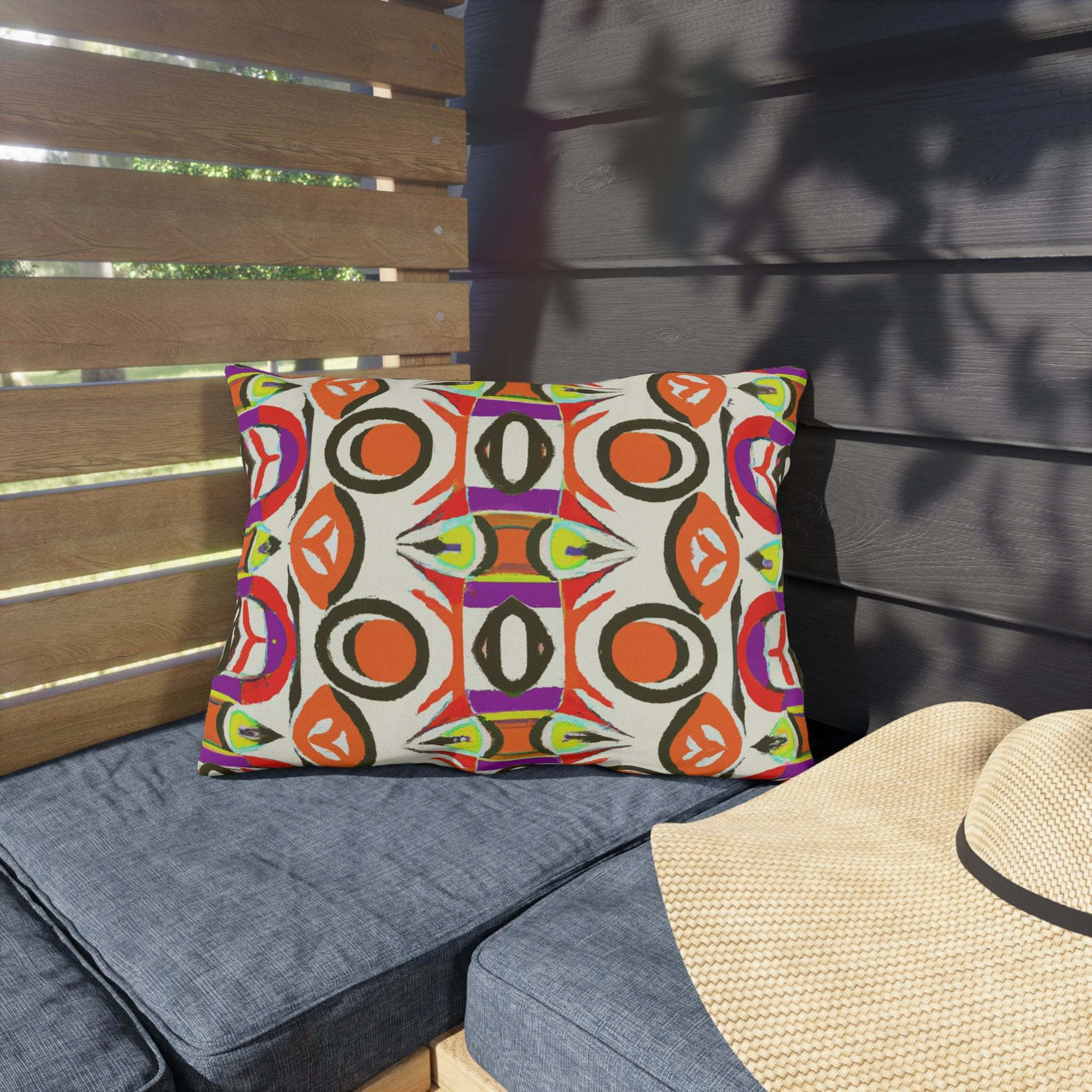 Zafari Oasis African Inspired Outdoor Throw Pillow-Afroadorn 